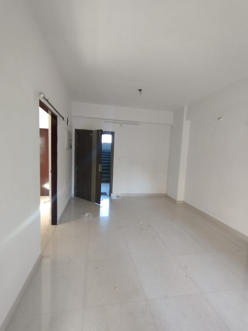 Unfurnished 2bhk in Juripar Path, Barbari Village, Guwahati, Assam, India for Rent